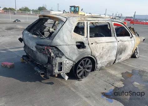 2022 Volkswagen Tiguan 2.0T Se from USA, damaged, VIN 3VV3B7AX8NM060660